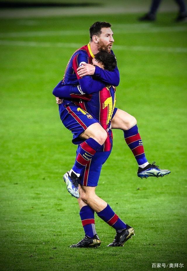 包含里程碑夜！巴塞罗那造点机会，欧联清晨刷纪录，质疑声仍在，年轻球员得到机会的词条