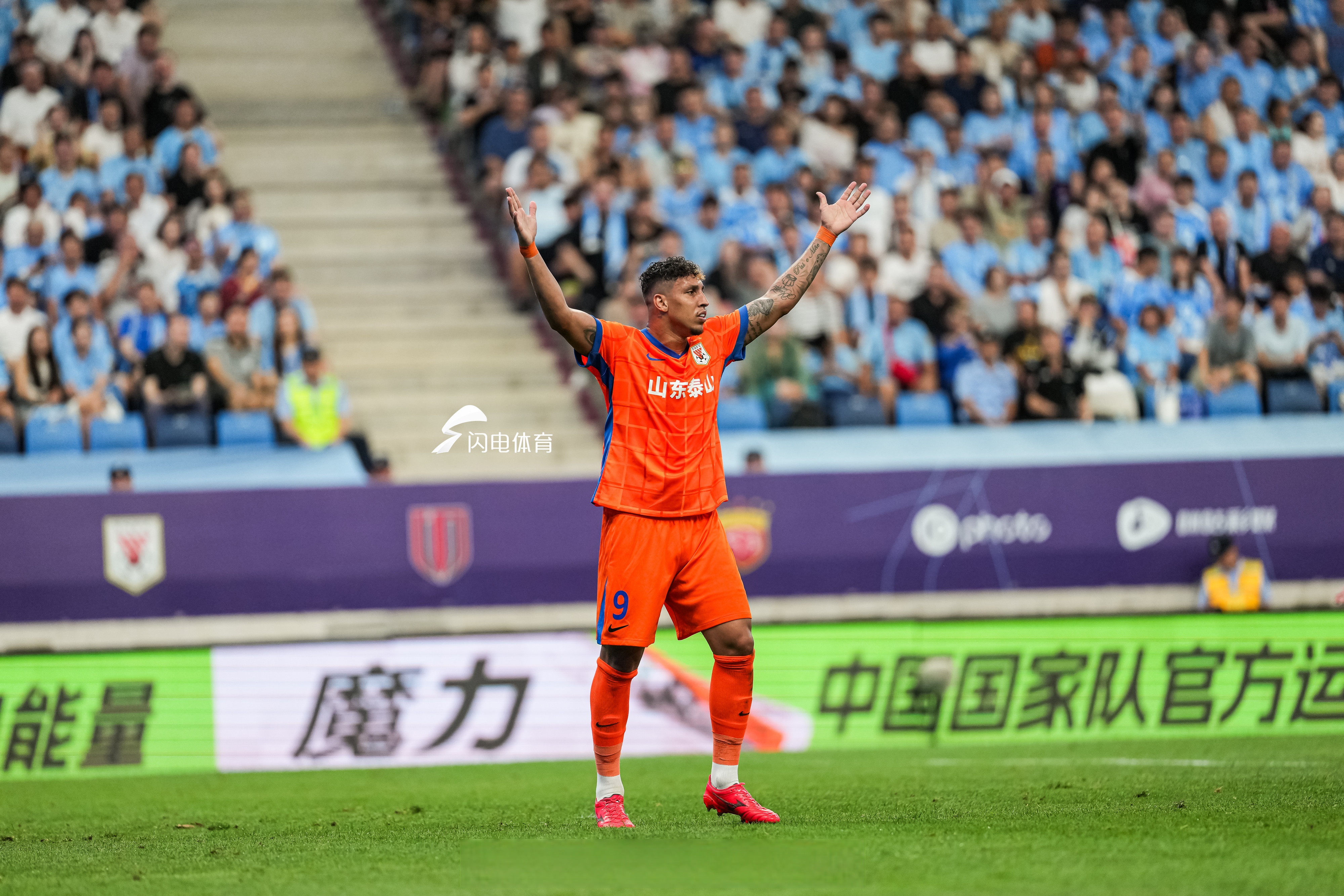 关于葡萄牙体育清晨门线救险，志在中超名次提升，媒体盛赞，资深球员宣示担当的信息